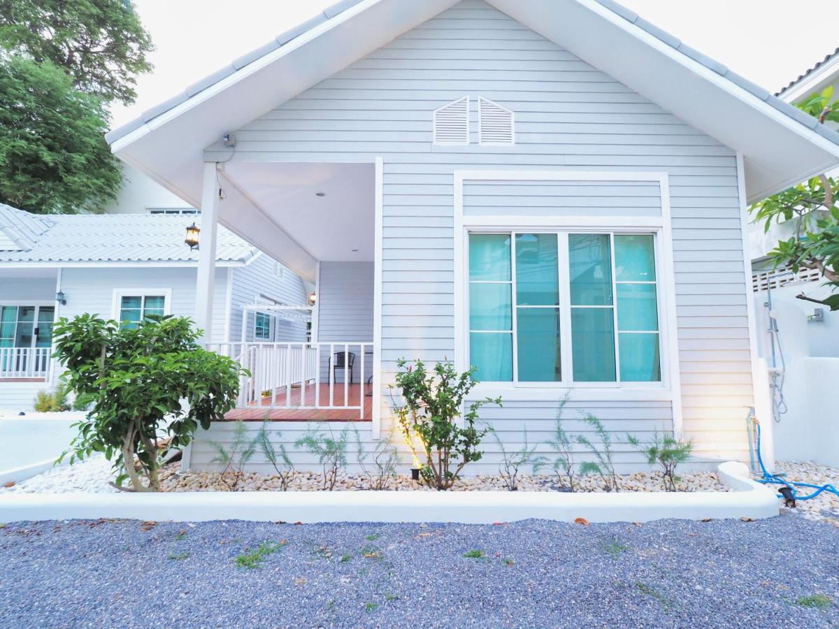 Baan Casita With Private Seaside Cottage Hua Hin Exterior photo